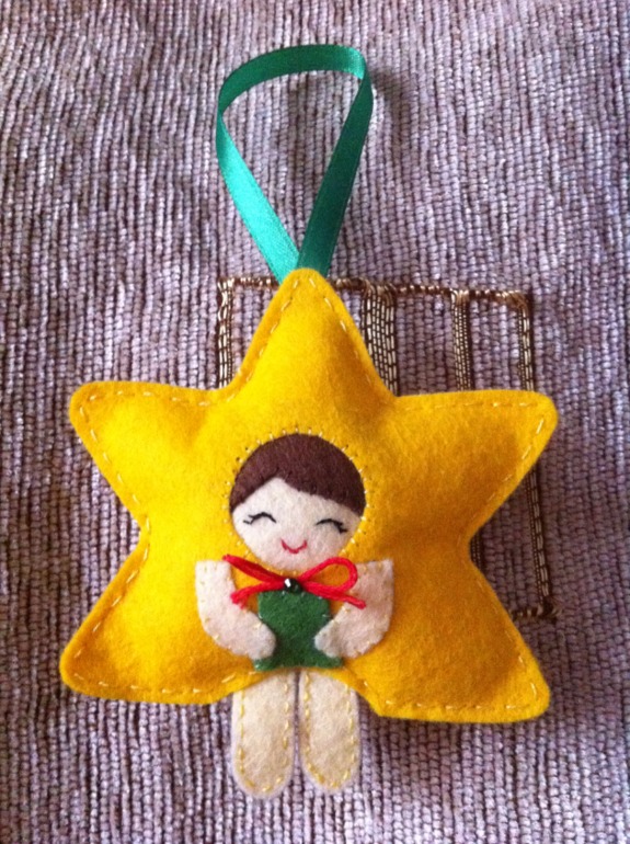 Поделочки для новогоднего ОП