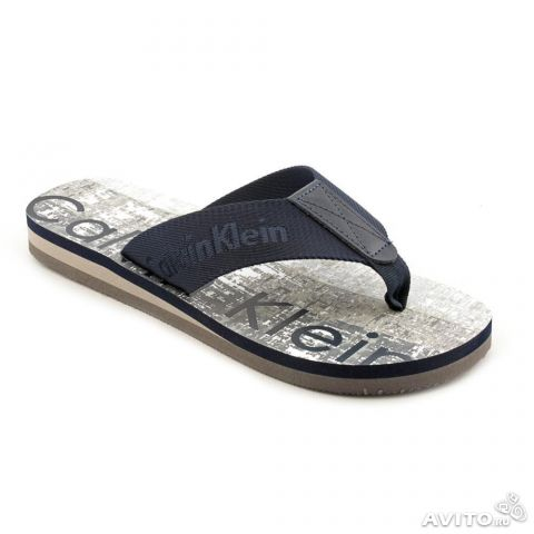 Cланцы от Calvin Klein Jeans (новые в коробке) 1800 руб