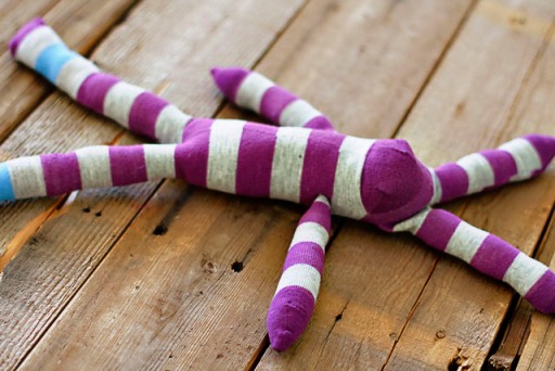 Зайцы из носков