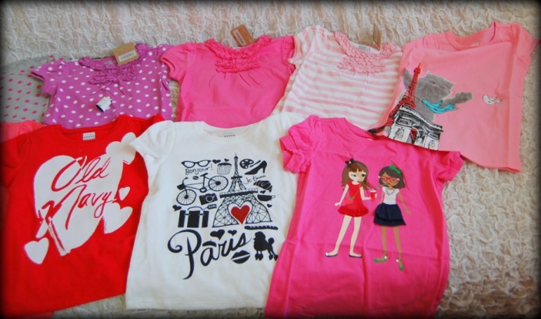 Это болезнь или ребенок одет на год вперёд)))))