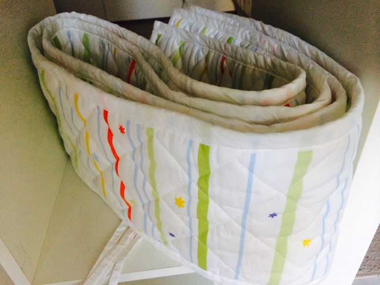 Бортики Икея 200 руб. Москва.