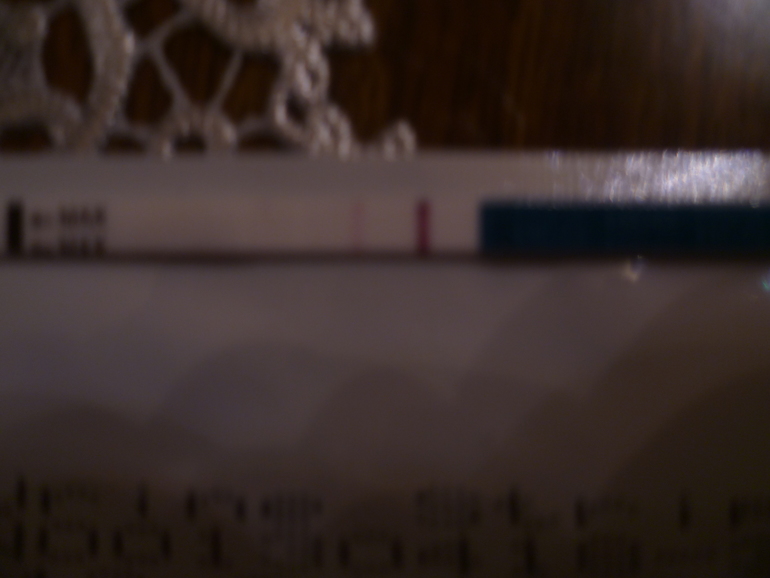 Девочки посмотрите пожалуйста тестики, сегодня дпо. Неужели это наш малыш?