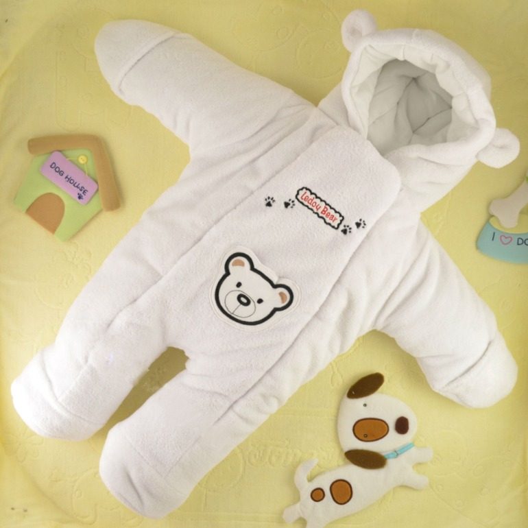 Детский комбинезон пуховик (новый)