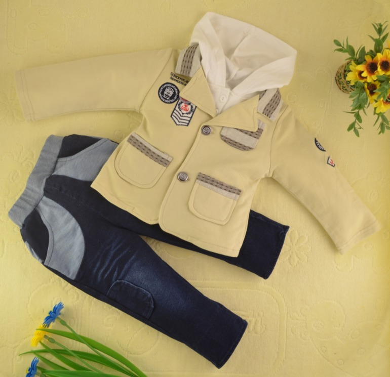 Детский комбинезон пуховик (новый)