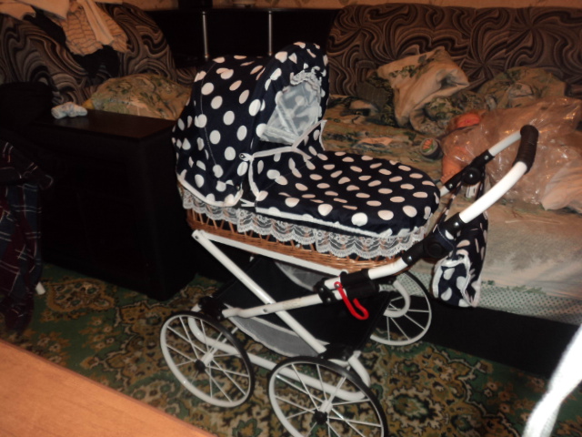 коляска для куклы вакард моника ретро