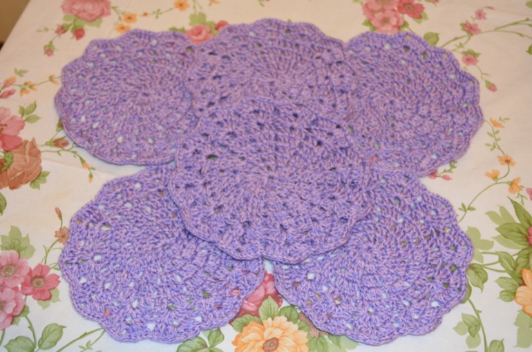 Подставки для кружек