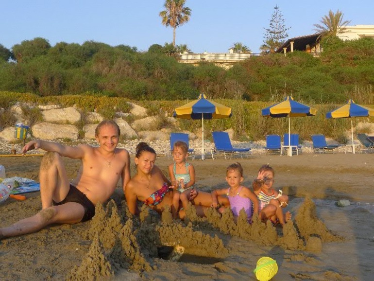 Быть родителями