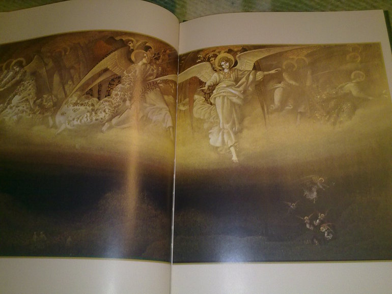 Зимние книги и другие новинки декабря