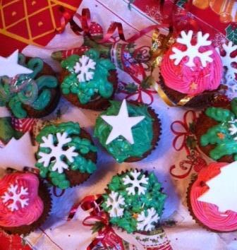 Праздник к нам приходит..