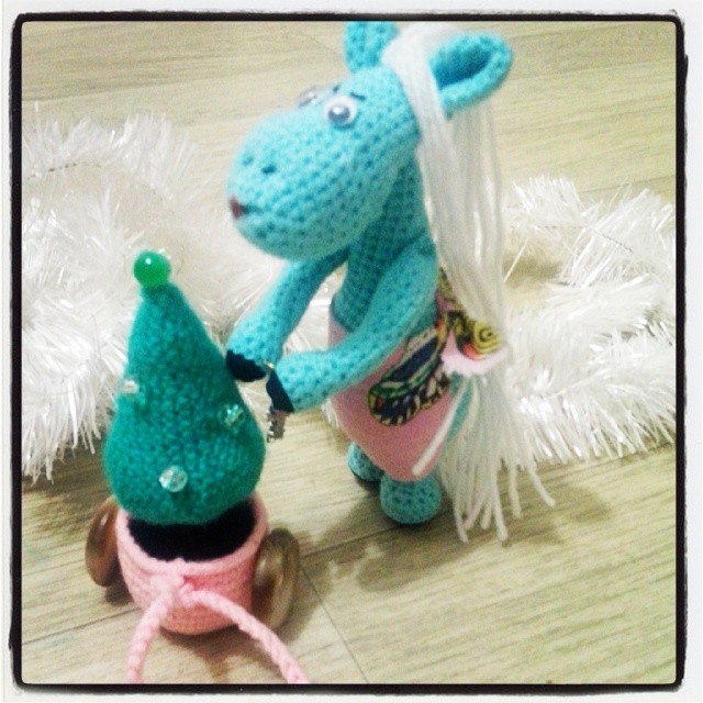 Лошадка - хозяюшка )