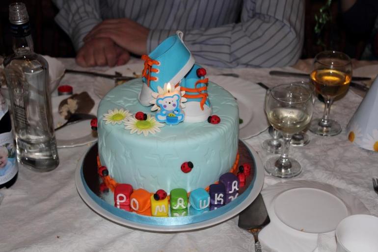 Опять годик:)