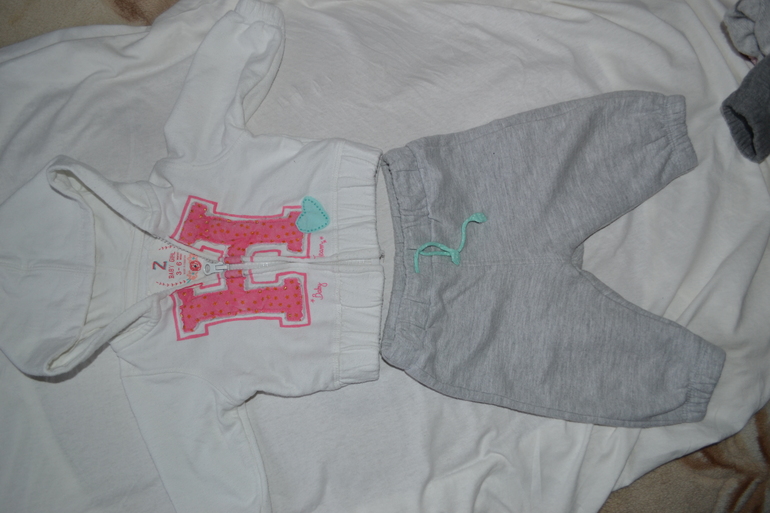 костюмы зара на девочек