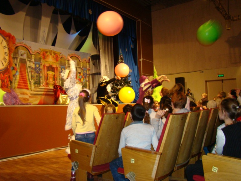 Елка в ДК....