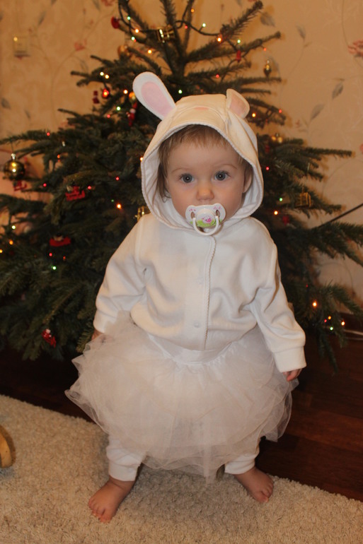 Костюм зайчика 9-12мес