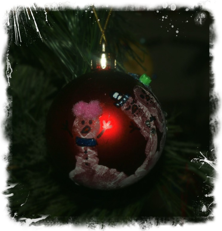 Веселые снеговики