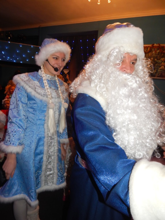 Новогодняя ёлка в театре кукол!