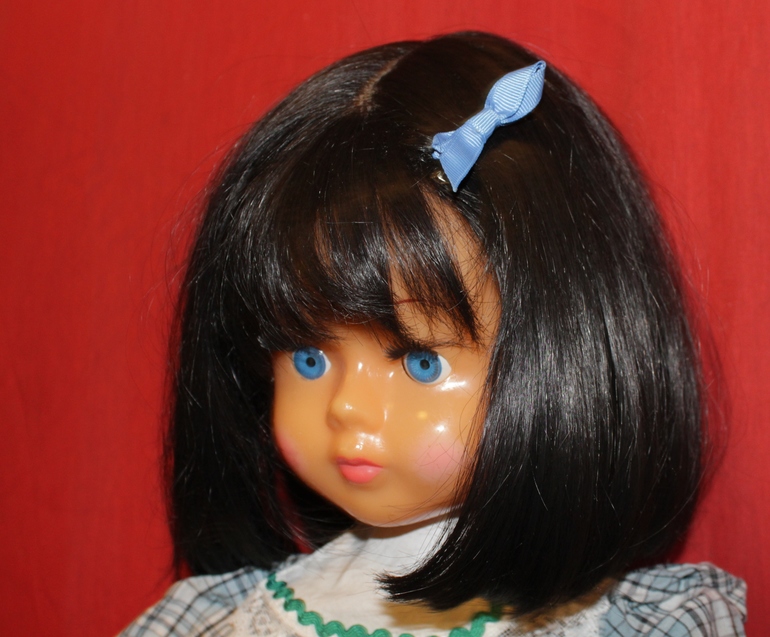 Девочка Нина