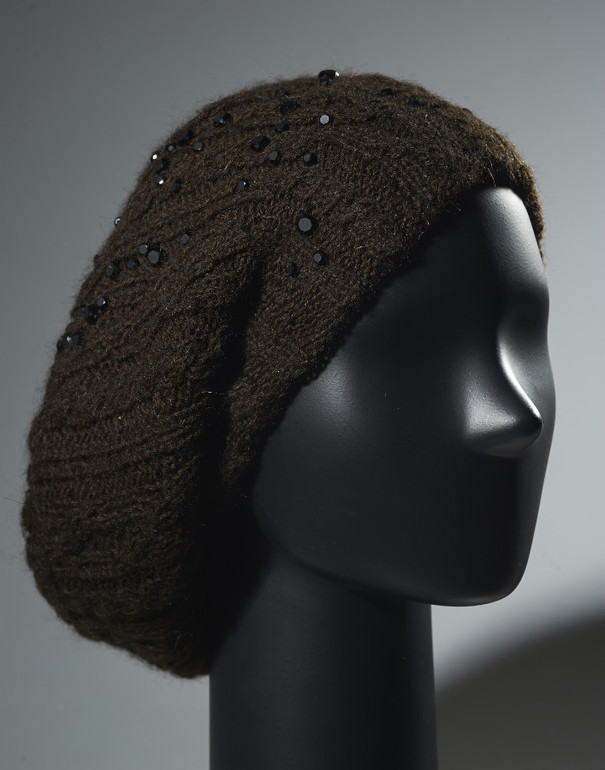 Какой цвет беретки выбрать, посоветуйте пожалуйста!!