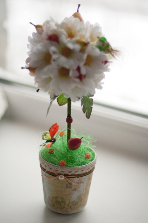 Топиарий ромашково-грушевй