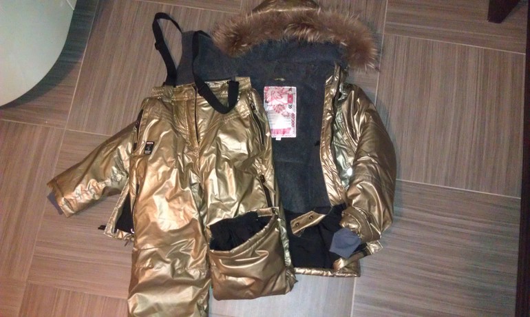 Теплый зимний комбинезон Arista (б/у 2 раза)
