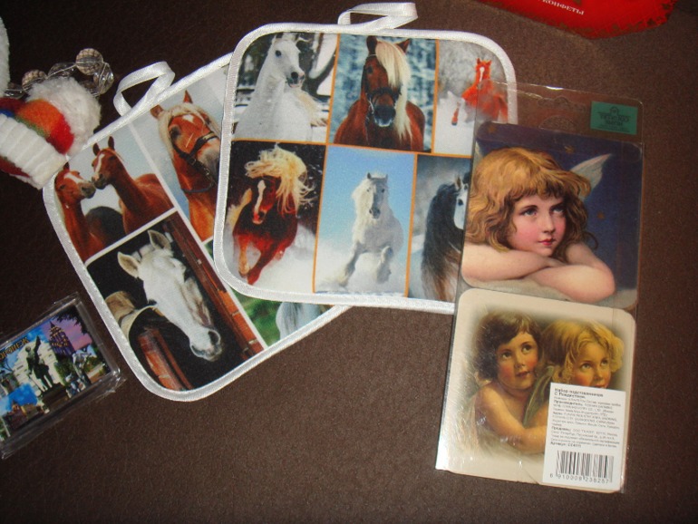 А вот и моя Снегурка.