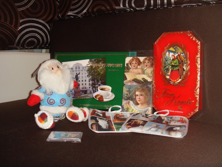 А вот и моя Снегурка.