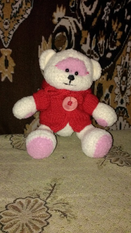 Мишка, первая игрушка крючком
