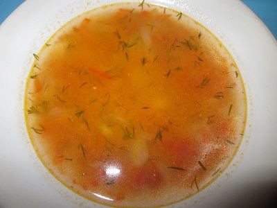 Томатный суп с рисом.