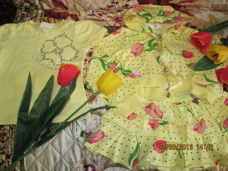 Наряды на девочку 3-4 лет. Одежда б/у и новая. Состояние отличное!