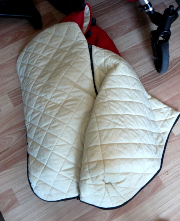 Bugaboo Frog +конверт+дождевик+подставка для ребенка Цена за все 10000!!! ТК за мой счет!!!