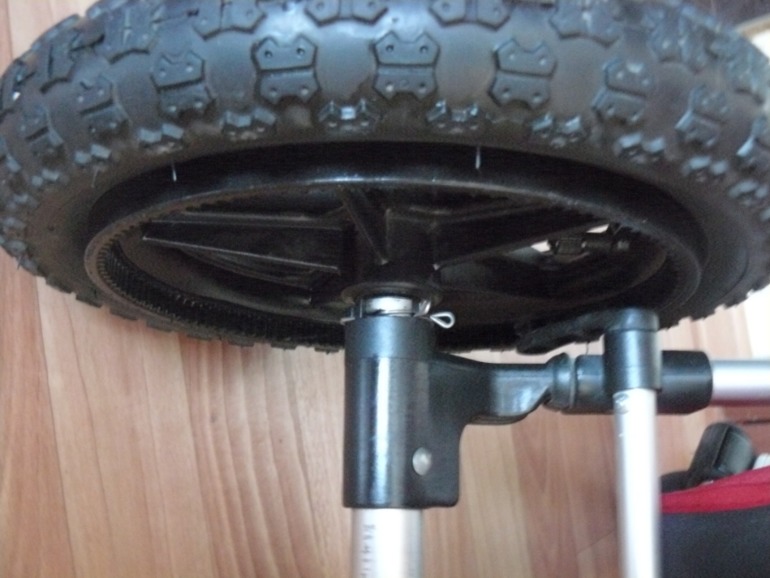 Bugaboo Frog +конверт+дождевик+подставка для ребенка Цена за все 10000!!! ТК за мой счет!!!