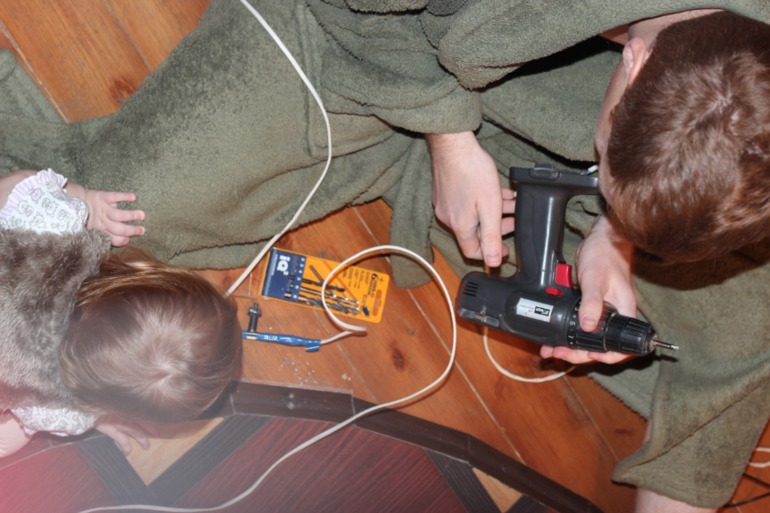 НОВОГОДНИЙ ОДИН ДЕНЬ )