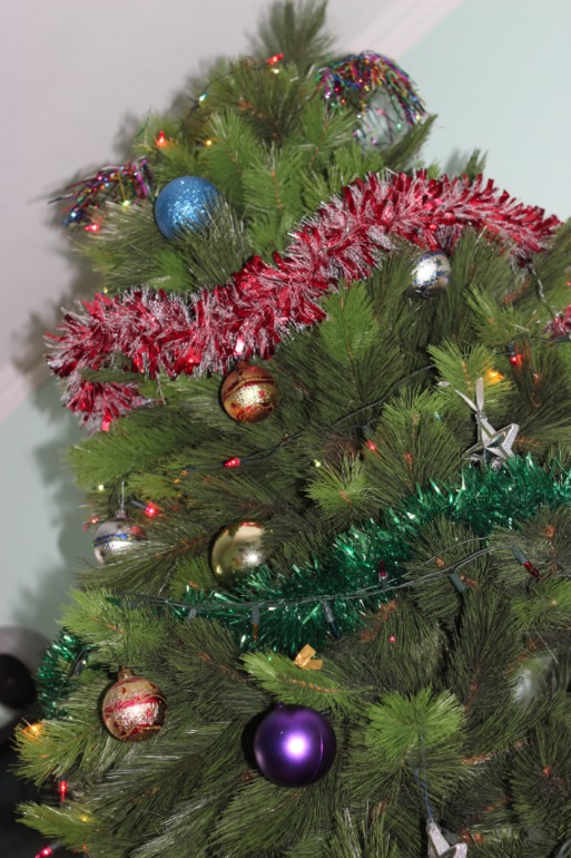 НОВОГОДНИЙ ОДИН ДЕНЬ )