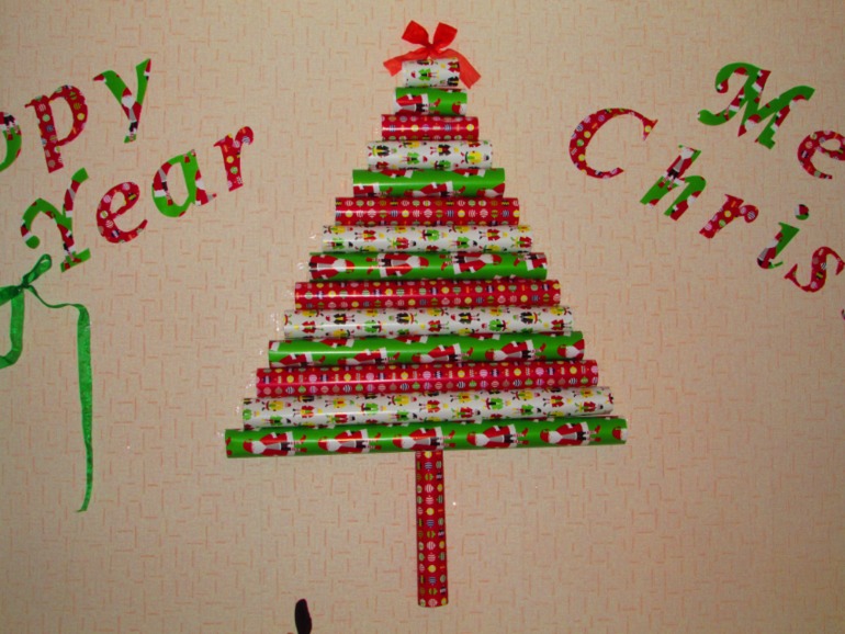 Вот такая ёлочка у нас появилась...