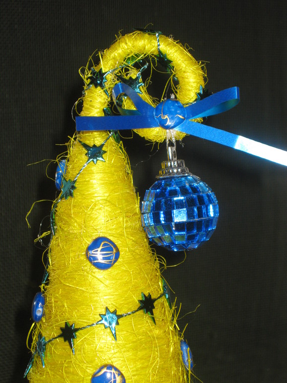 Еще одна елочка......