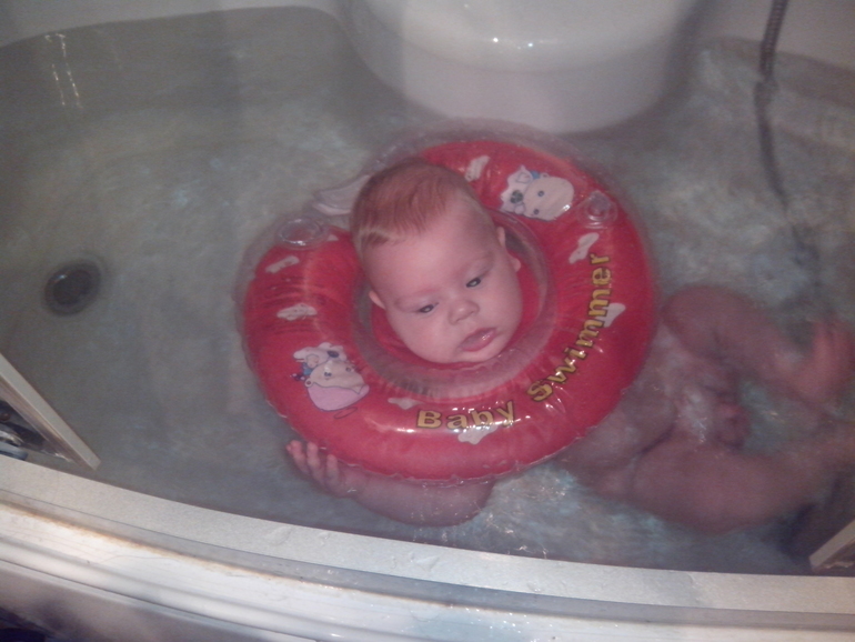 вот так мы купаемся,все перепробовали