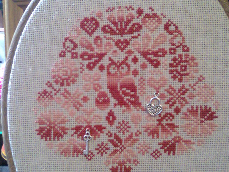 На льняной канве