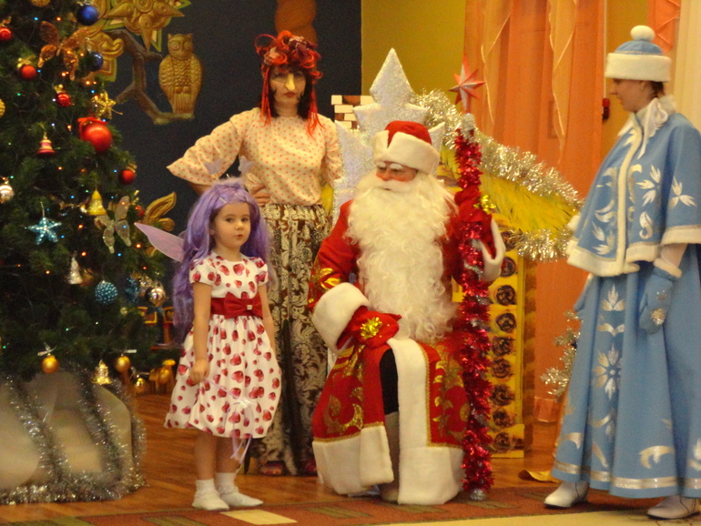 Мы на утреннике (много фото)