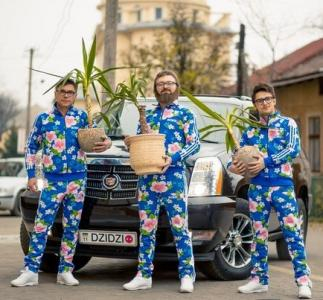 Костюмы спортивные с цветочным принтом Адидас как у Дзидзьо, Потапа
