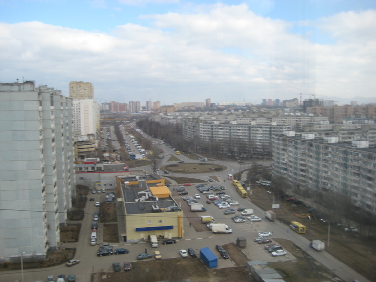 Home, Sweet Home. 10 марта. Взгляд изнутри
