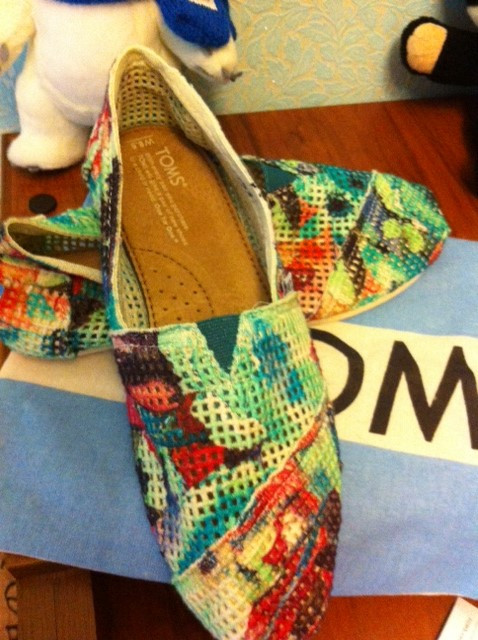 Текстильные тапочки известной фирмы TOMS женские новые