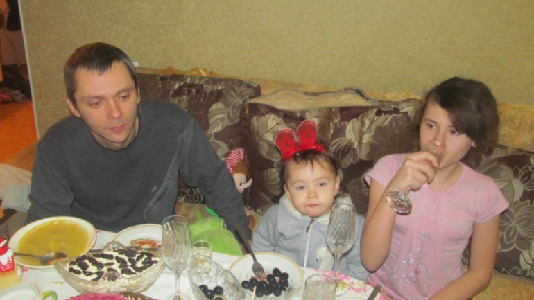 НОВЫЙ ГОД ВСТРЕТИЛИ,ТЕПЕРЬ ЖДЕМ РОЖДЕСТВО!)))