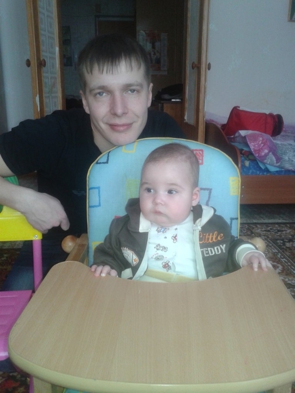 нам сегодня 4 месяца)))