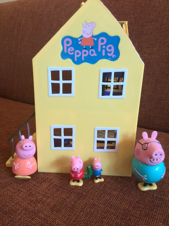 Домик свинки Пеппы Peppa house deluxe