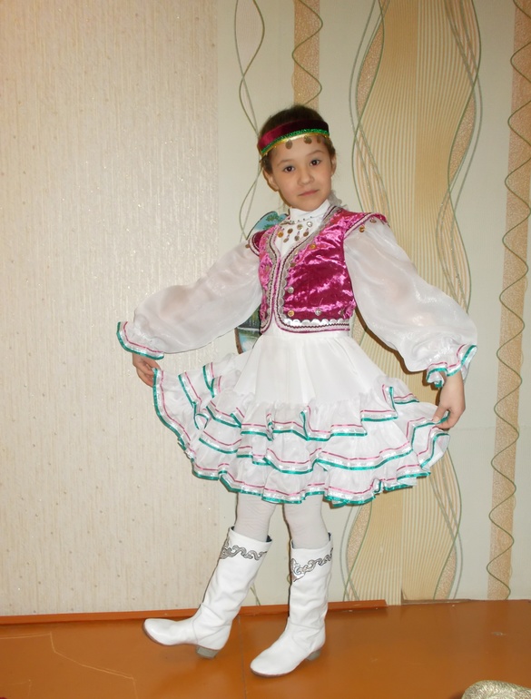 Немного нас