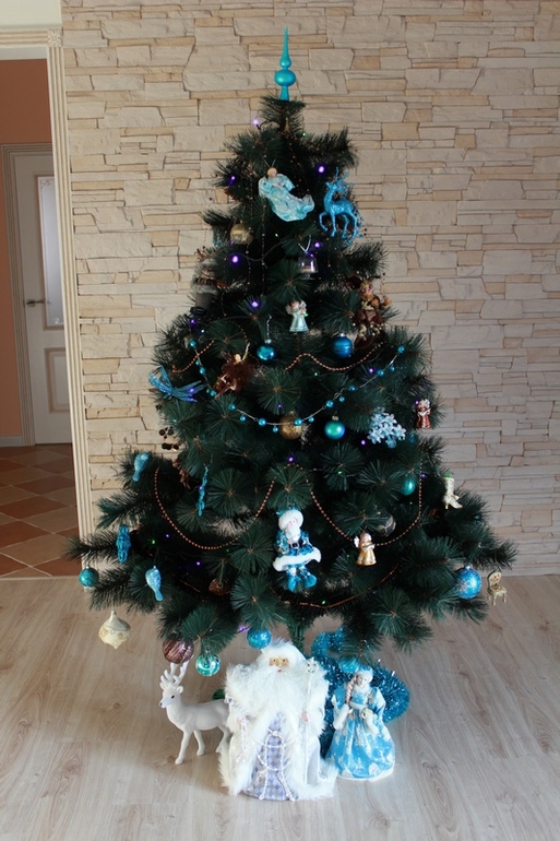 Новогодние игрушки, ....свечи и хлопушки