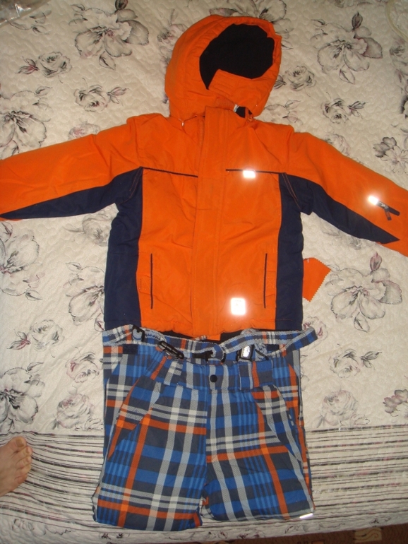 Продам зимний костюм