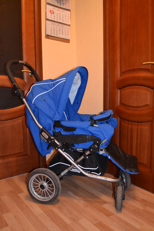Продаю Emmaljunga Nitro city +Quadrolift