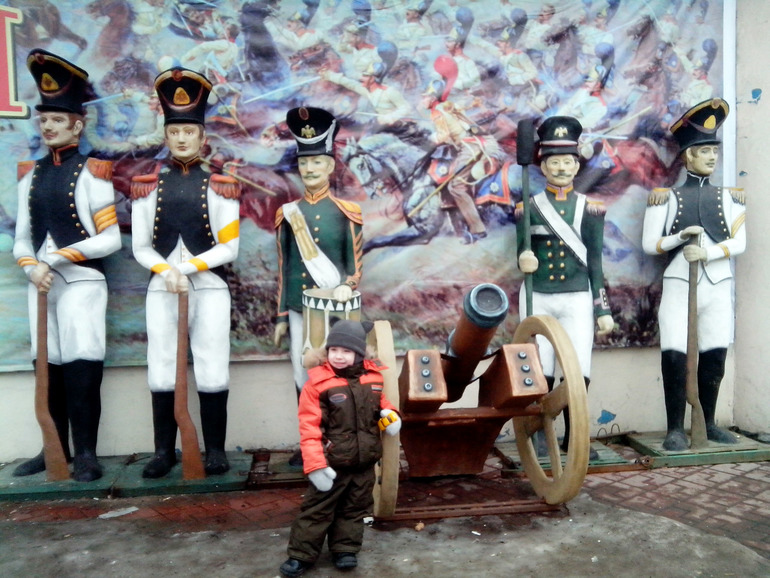 Фотки Макса от 10.01.2014 и чуть ранее.