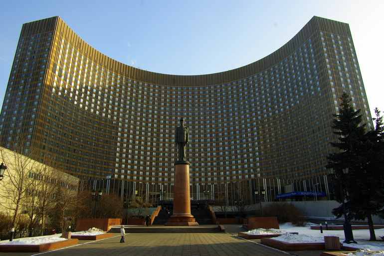 гостиница Космос..